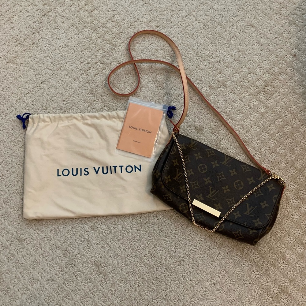 Brown Monogram Crossbody Chain Bag